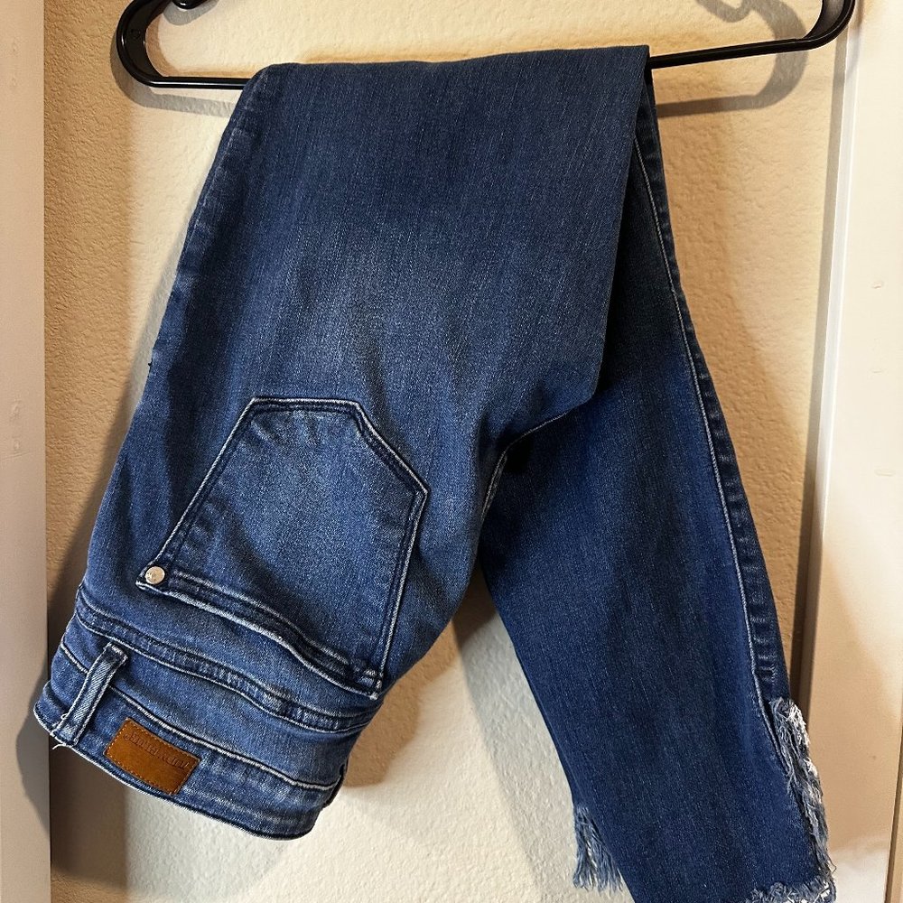 Judy Blue Skinny Capri's